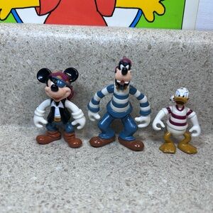 Disney Pirate Adventures 3” Action Figures! Donald Duck, Goofy, Mickey Mouse